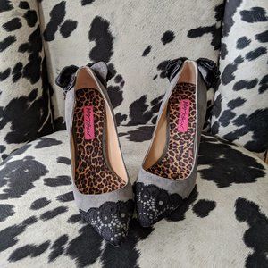 Betsey Johnson "Itsy" Lace & Suede Pumps with Bow